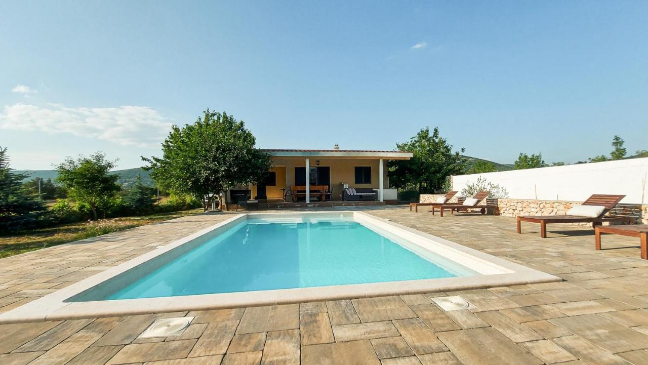 Villa Legacy Krusvar Exteriér fotografie