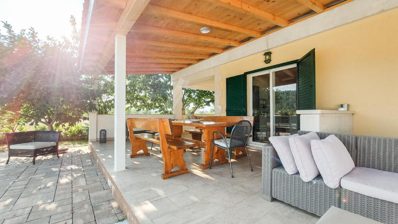 Villa Legacy Krusvar Exteriér fotografie